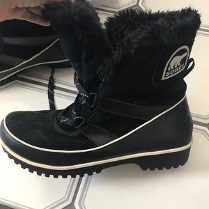 Worn Once! Sorel Boots - Women’s Size 11